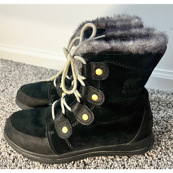 Sorel Explorer Joan black suede winter boots size 7.5 - Picture 2 of 6